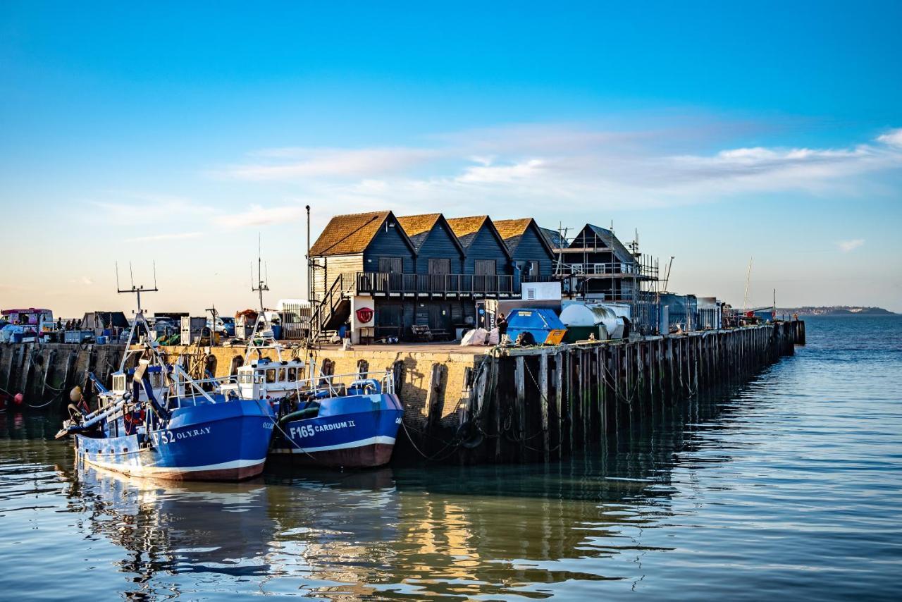 Charming Bight Moments From By Whitstable-holidays Holiday home *