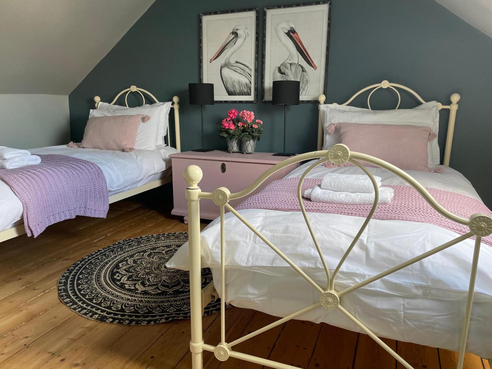 Charming Bight Moments From By Whitstable-holidays * Whitstable
