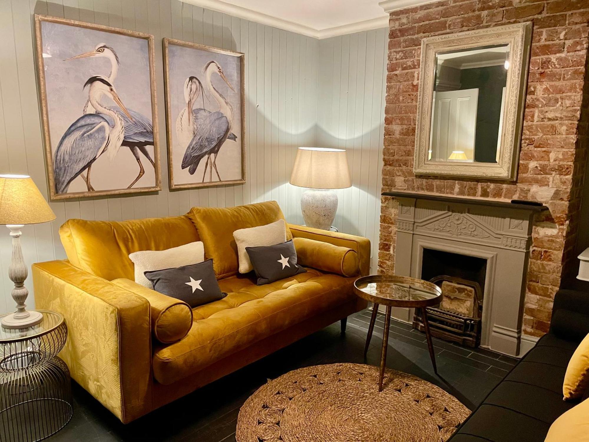 Charming Bight Moments From By Whitstable-holidays Holiday home Whitstable
